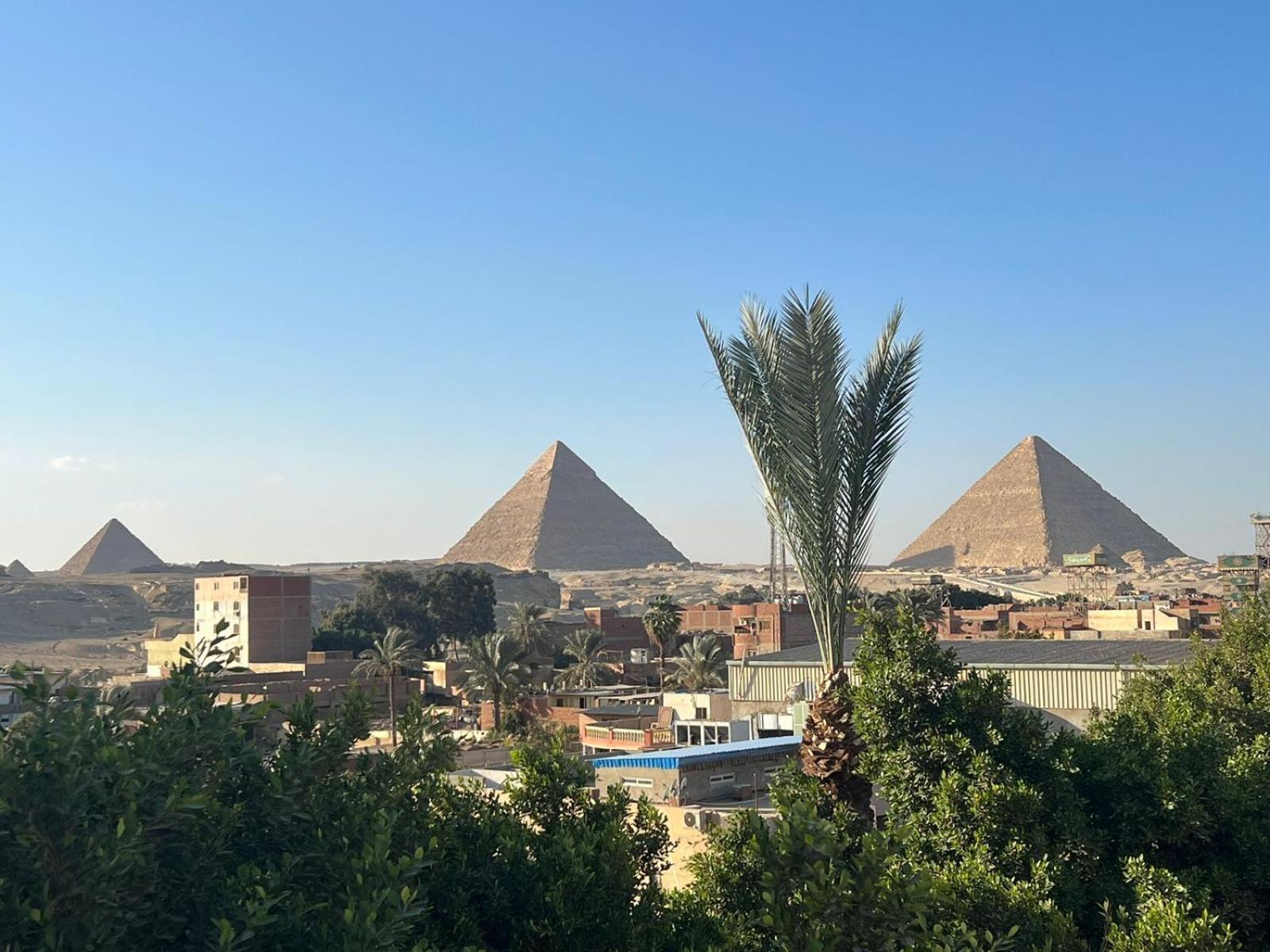 ホテル Regent Pyramids View Kafret el-Gabal エクステリア 写真
