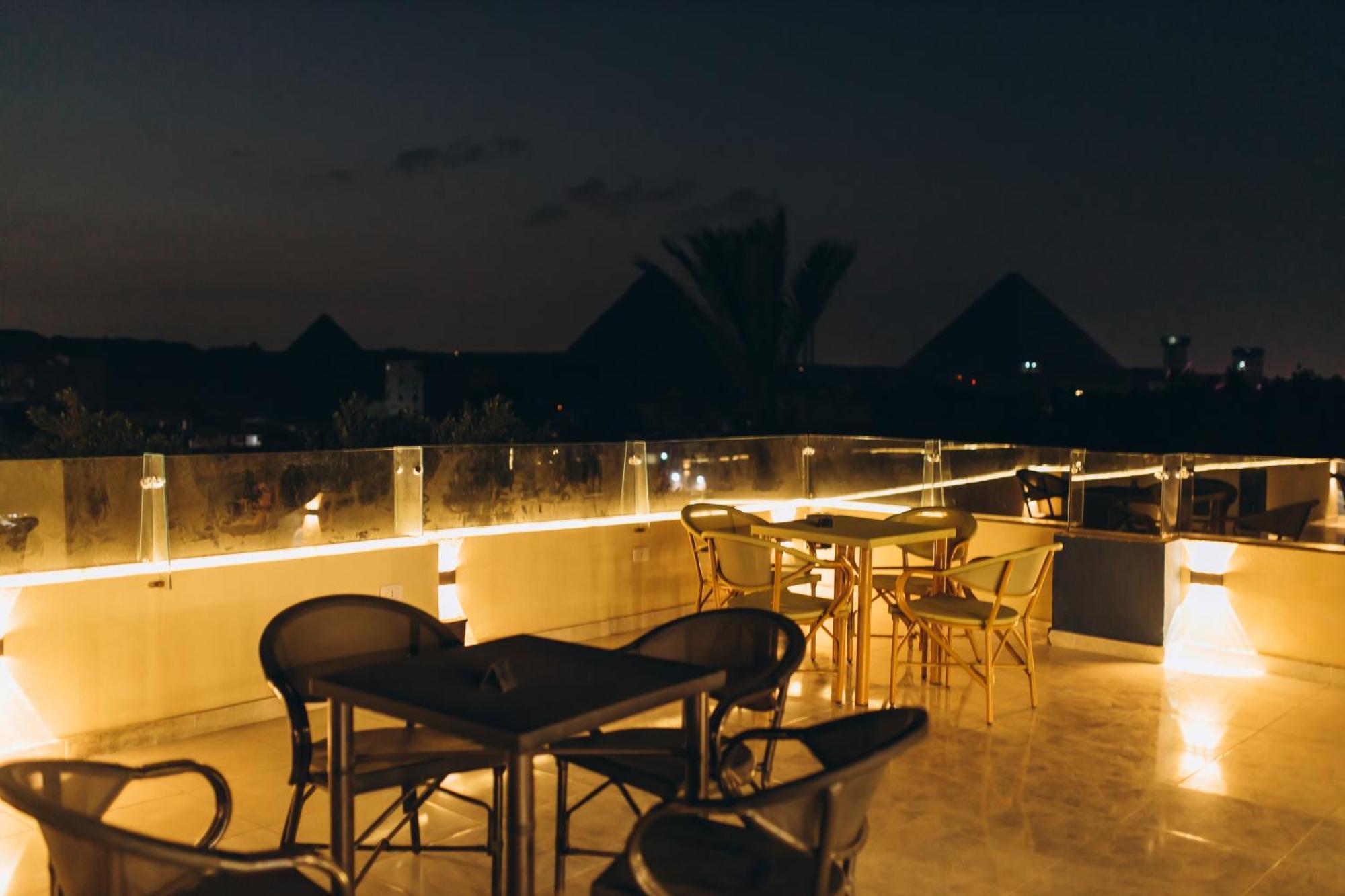 ホテル Regent Pyramids View Kafret el-Gabal エクステリア 写真